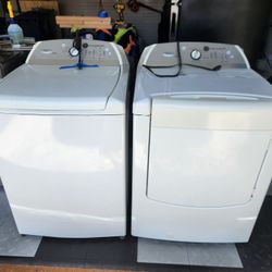 Whirlpool Cabrio Washer And Gas Dryer
