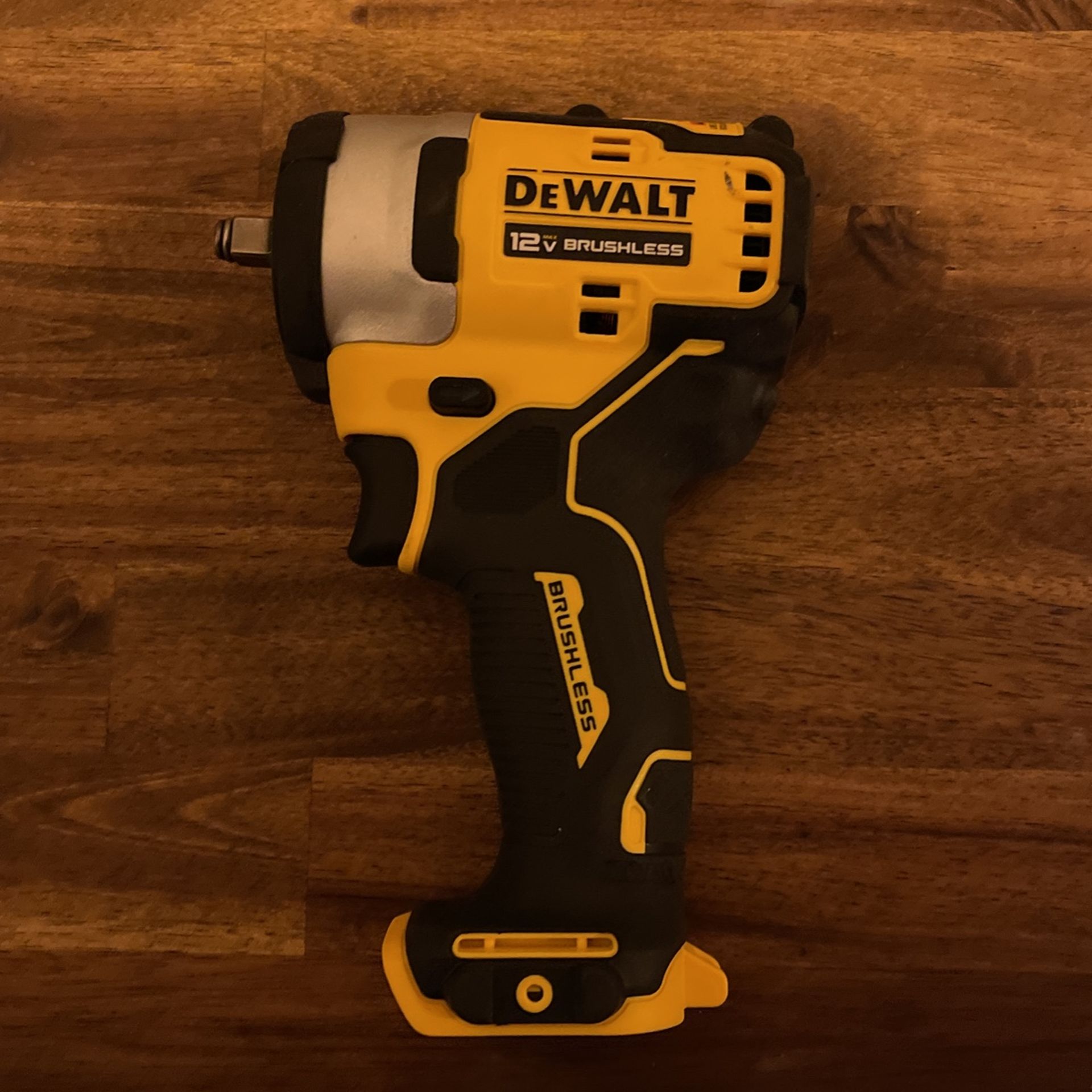Dewalt 3/8 Impact Wrench