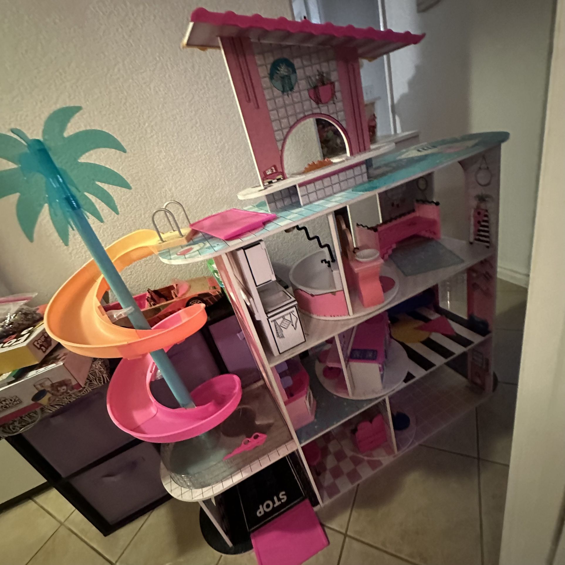 LOL Doll House