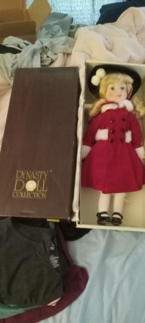 Dynasty Doll Collection