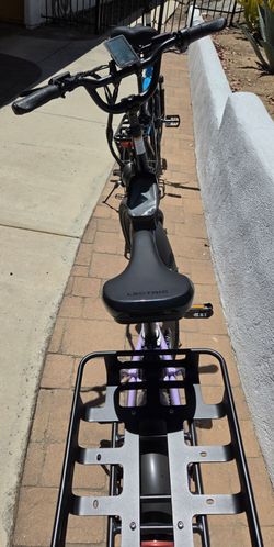 Beautiful like new e-bikes