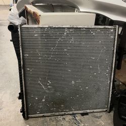 2006 BMW X5 Radiator 