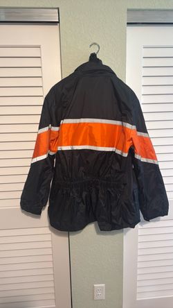Rain suit