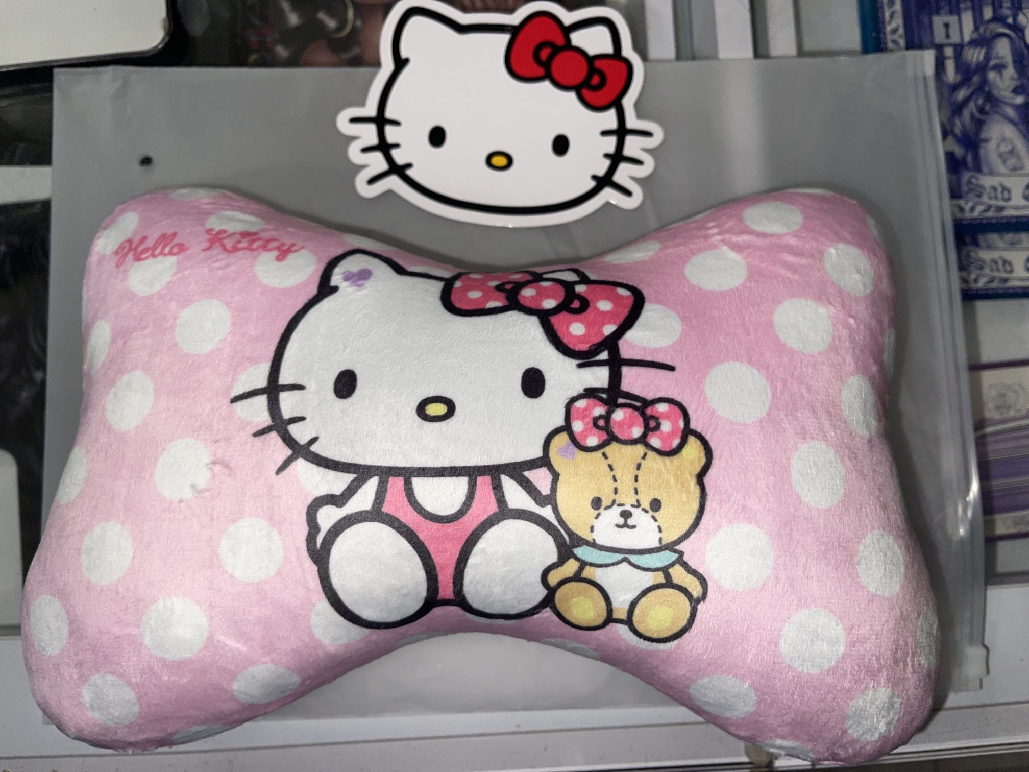 Hello Kitty Car Neck Pillow
