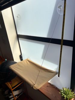 Cat window hammock (15 lbs max)