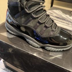 Cap And Gown Jordan 11s