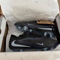 Nike Phantom 6 Cleat (Size Men’s 7.5)