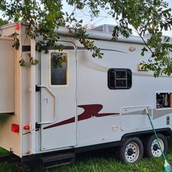 Rv 2006 Frontier