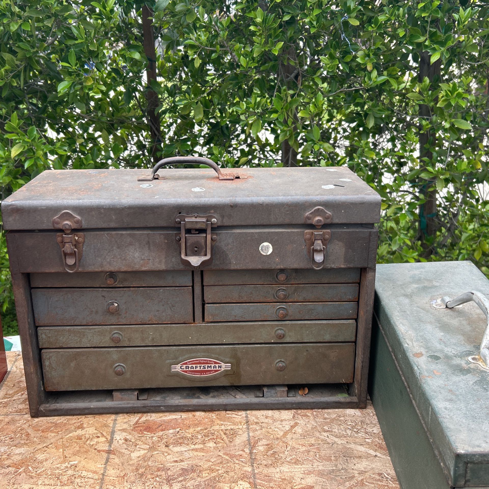 Craftsman Old school tool box