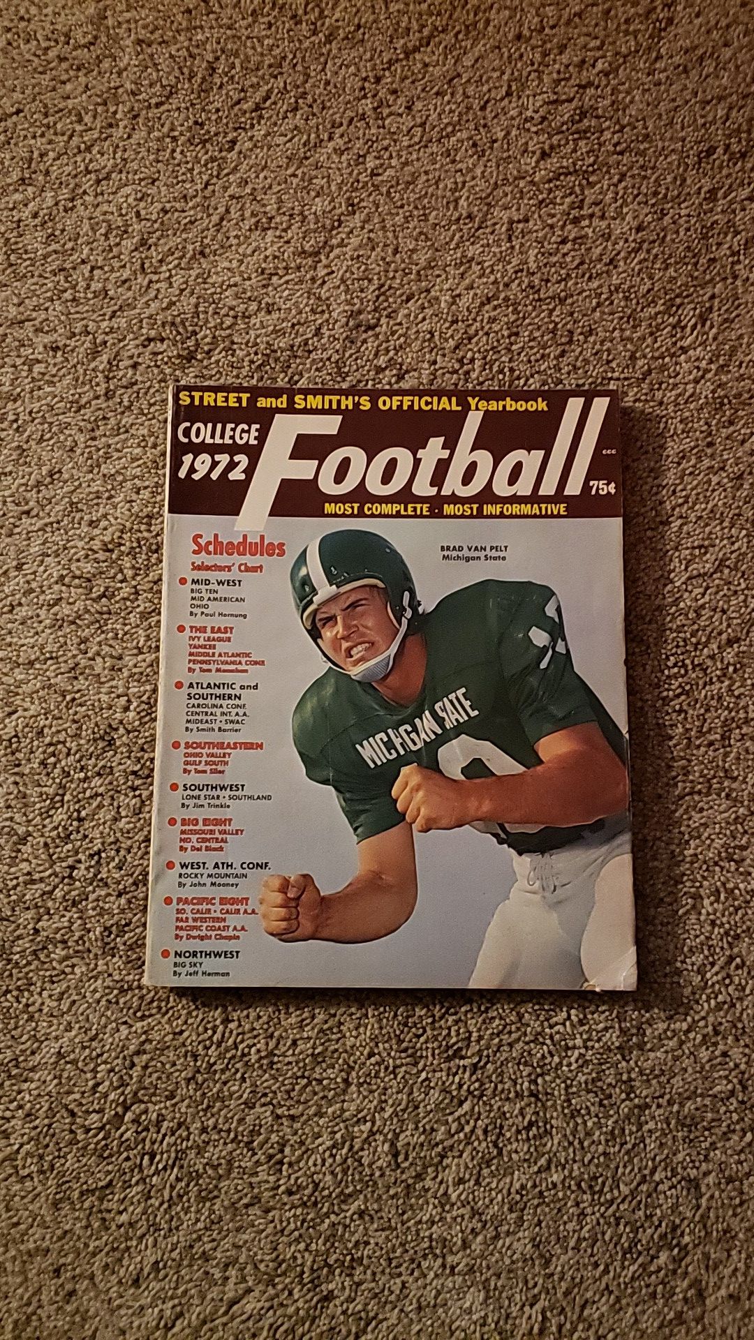 Vintage 1972 college football Collectible Magazine