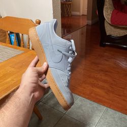Nike Air Force 