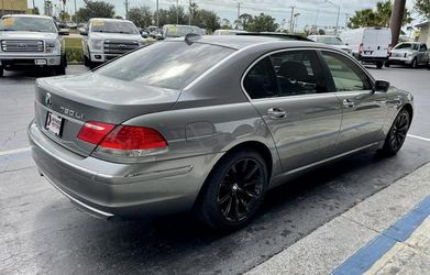 2007 BMW 7 Series Thumbnail