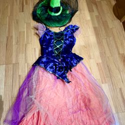 Halloween Costumes 