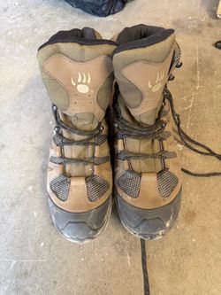 Men’s Bearpaw Hiking Boots Sz 11