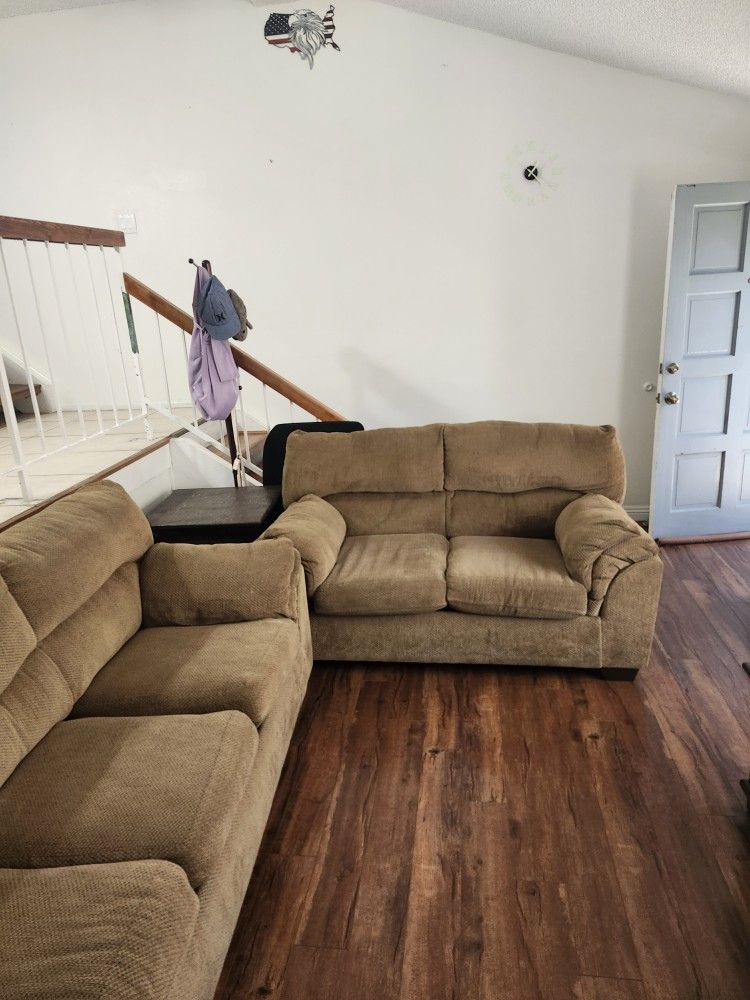 Sofas Set