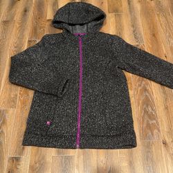 ATHLETA Girl hoodie size XL/14