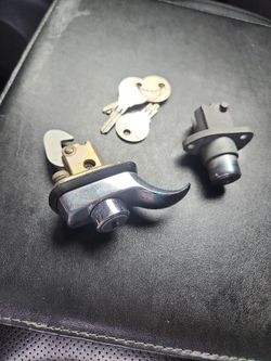1966 VW Beatle Engine Lid Handle Parts