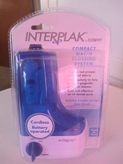 INTERPLAK by CONAIR COMPACT WATER FLOSSING SYSTEM