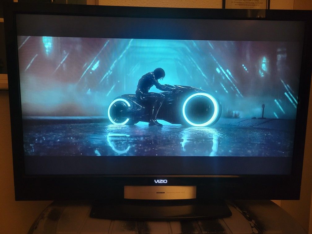 Vizio TV 42" 1080p with 🔥 Firestick 🔥