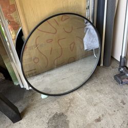 Round Mirror