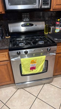 Gas stove