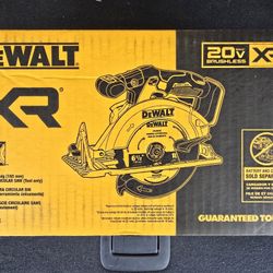 Dewalt 20v MAX Cordless Brushless 6.5in Circular Saw