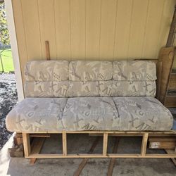 RV Jack Kife Couch 