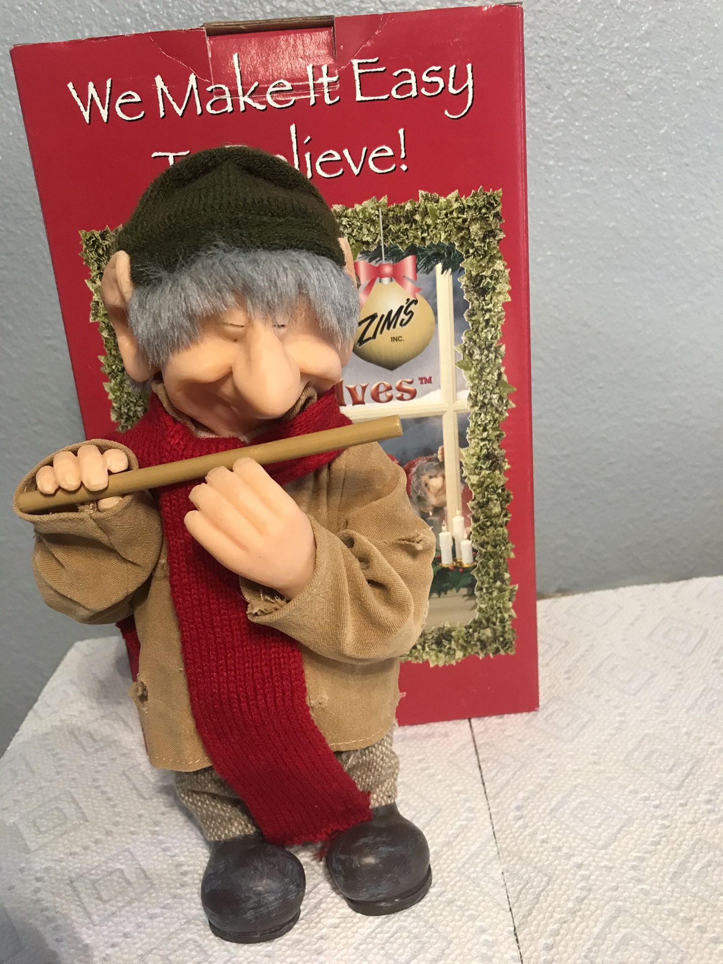 Zim’s the elves themselves- Leif Christmas collectibles