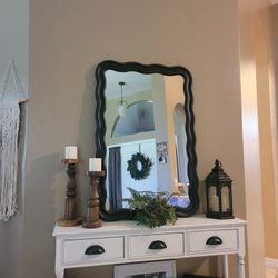  Wavy Black Framed Rectangle Wall Mirror, 22x28