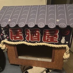 Cat Sushi House Scratcher 