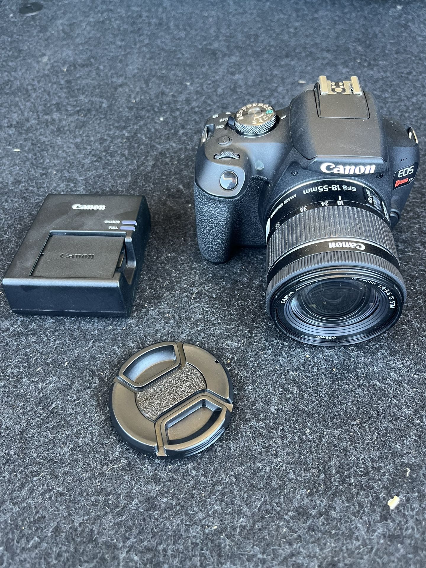CANON EOS REBEL T7 24.1 MP CAMERA WITH 18-55mm LENS