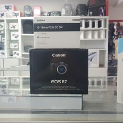 Canon R7 With Sigma 10-18mm F2.8 Combo 