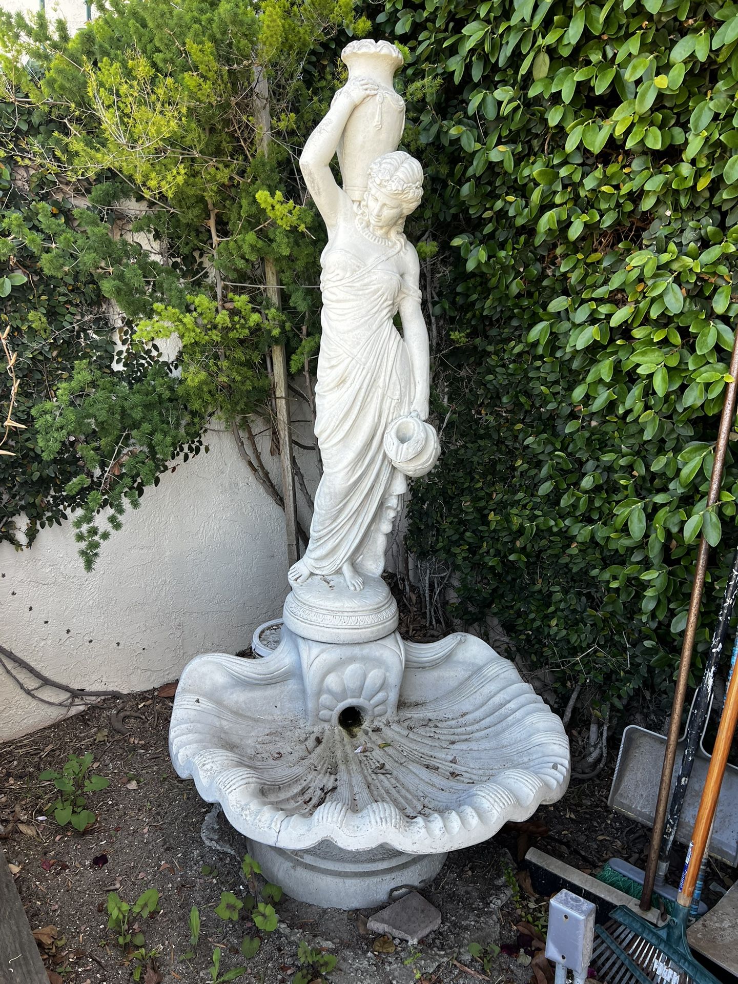 This Fountain Is A Steal