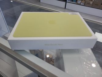 MacBook Neo 8gb/512 gb citrus