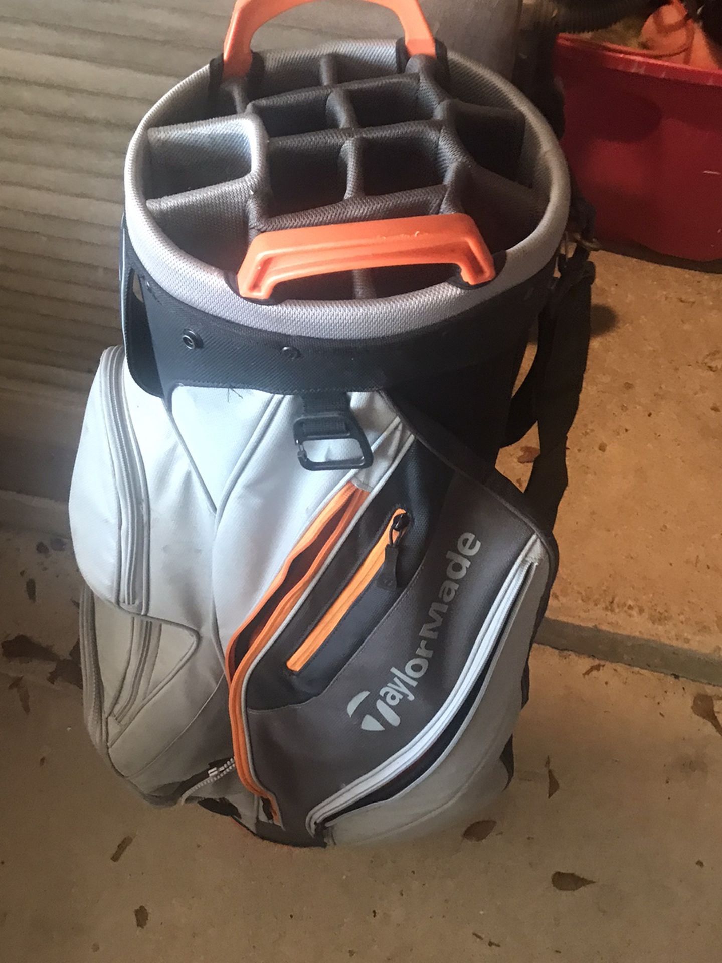 Taylor Made Golf Bag Like New , Used 3 Times