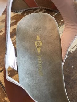 Women’s strap sandal with wedge heel