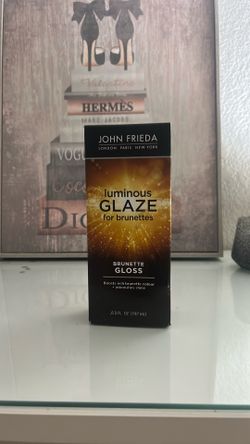 Hair gloss for brunettes