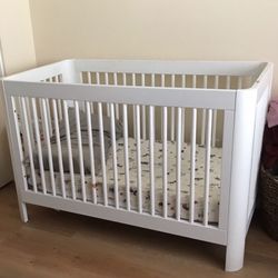 Baby Crib 