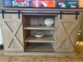 Tv stand