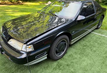 1990 Ford Thunderbird