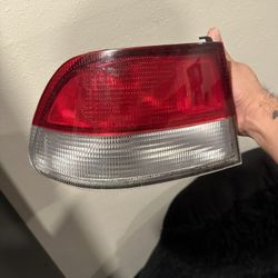 96-00 Civic Coupe Left Outer Taillight $30 Obo
