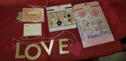 Bridal shower items