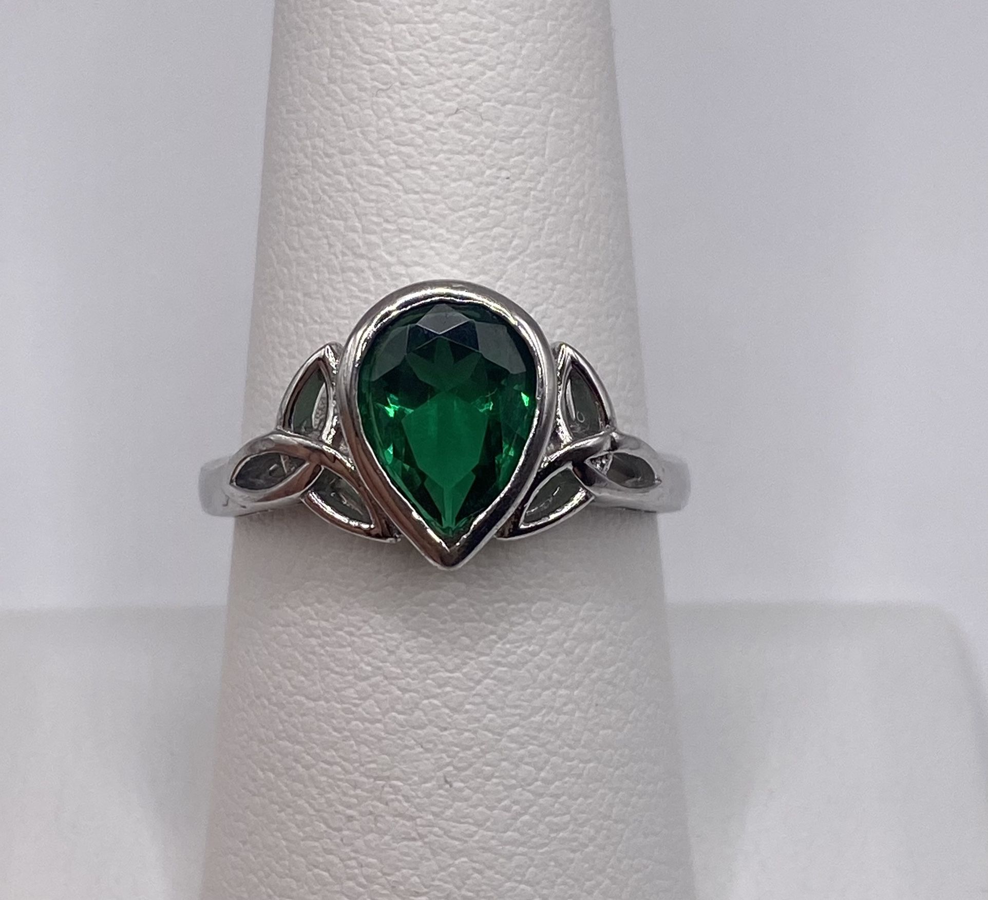 925 Green Cz Ring 