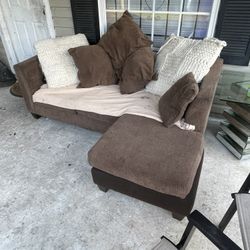 Couch With Pillows 