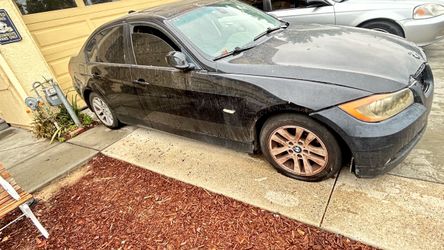 2005 BMW 325iA