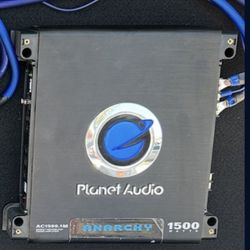 Amplifier Planet Audio 