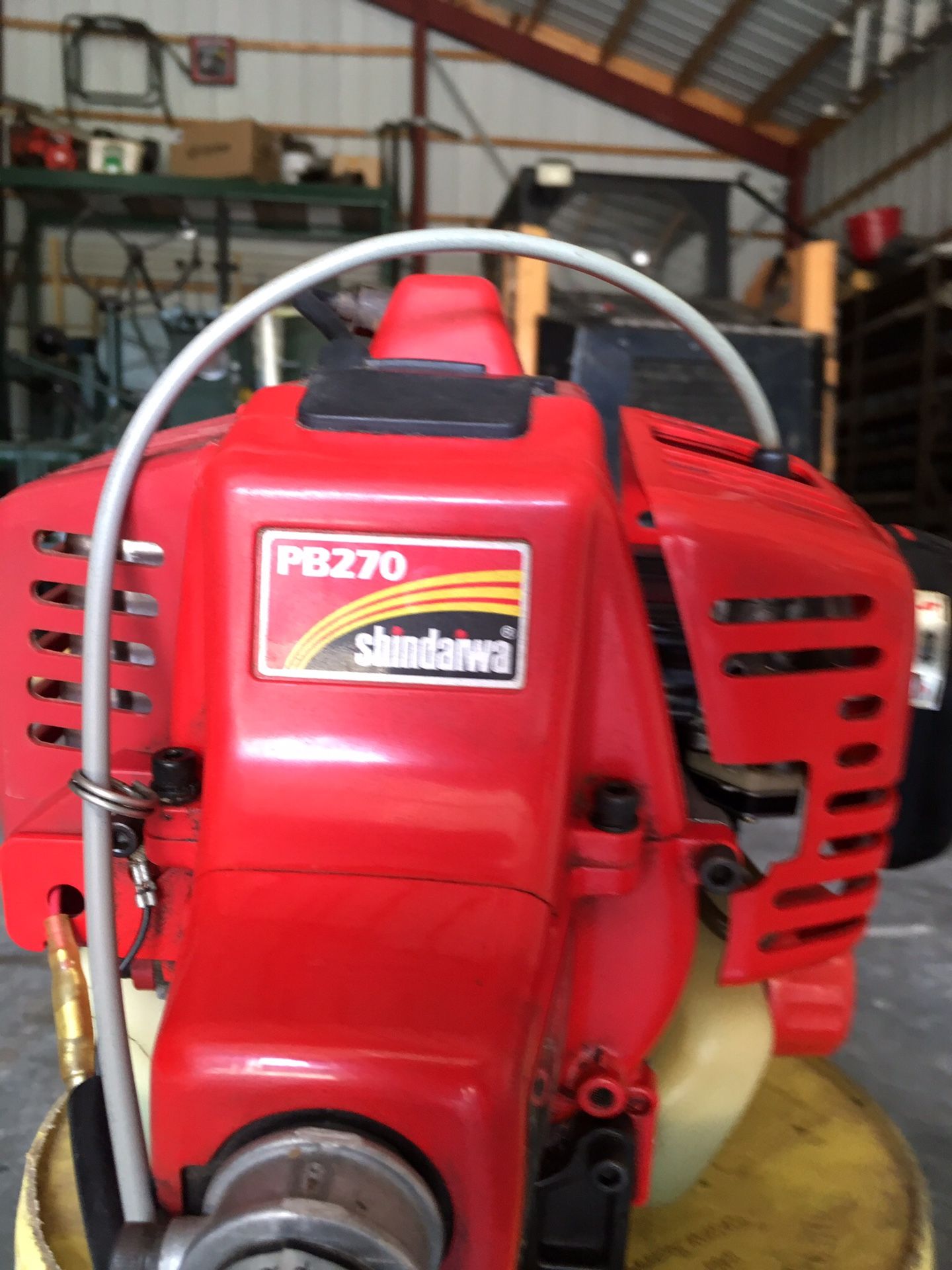 Shindaiwa Power Broom for Sale in Monroe, CT OfferUp