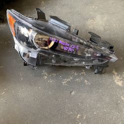 2017-2021 Mazda CX-5 Passenger Side Headlight