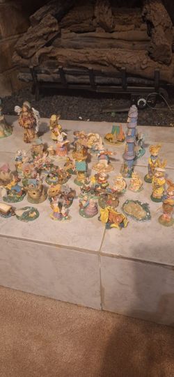 Eastern Figurines