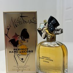 Marc Jacobs Perfect Intense 3.4 Eau de Parfum Spray For Women